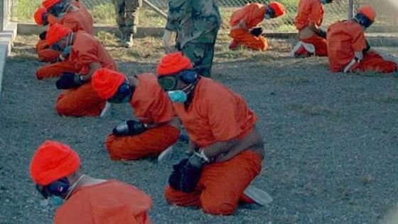 Menschenrechte außer Kraft: In Guantánamo sitzen mutmaßliche Terroristen, teilweise ohne Anklage. Foto: Shane T. McCoy, U.S. Navy.