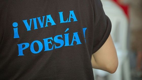 "Viva la poesía!" - "Es lebe die Poesie!". Foto: Jorge Mejía peralta, CC BY 2.0.
