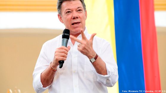 Kolumbiens Präsident Juan Manuel Santos erhält den Friedensnobelpreis. Foto: Ministerio TIC Colombia, CC BY 2.0.
