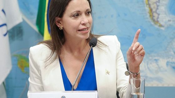 Der Oppositionspolitikerin Maria Corina Machado wurde die Ausübung politischer Ämter für die nächsten zwölf Monate untersagt. Foto: Marcos Oliveira/Agência Senado, CC BY-NC 2.0