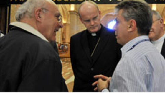 Bischof Overbeck (Mitte) und Prälat Klaschka (links) besuchten im Oktober Adveniat- Projektpartner in Lateinamerika