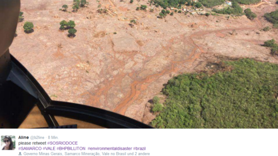 Die Umweltkatastrophe aus dem Helikopter: Samarco in Brasilien ist von einer Schlammlawine aus toxischen Substanzen unter sich begraben worden. Foto: Twitter
