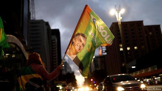 "Gottesmission" oder Horrortrip? Brasilien nach dem Wahlsieg von Jair Bolsonaro. Eine Analyse von Thomas Milz. (Foto: Reuters/N.Doce)	