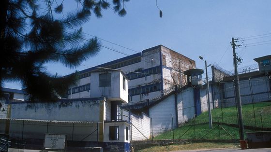 Das Gefängnis Buenavista in Medellin: Auch hier wollen Häftlinge in Hungerstreik trefen. Foto: Adveniat/Escher