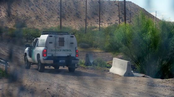 An der Grenze zu Mexiko patrouilliert die US-amerikanische Grenzpolizei, um illegale Migranten aufzugreifen. Foto: Adveniat/Schmidt