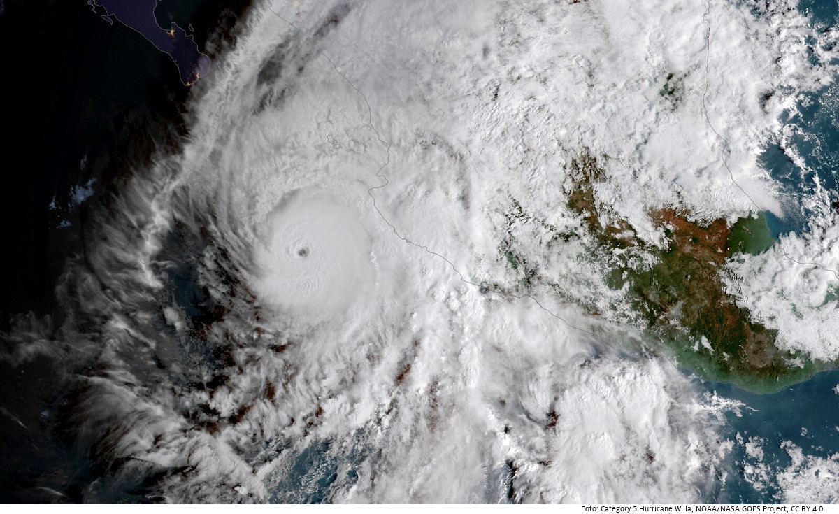 Satellitenbild von Hurrikan Willa vor der mexikanischen Küste im Oktober 2018. Foto (Symbolbild): Category 5 Hurricane Willa, NOAA/NASA GOES Project, CC BY 4.0